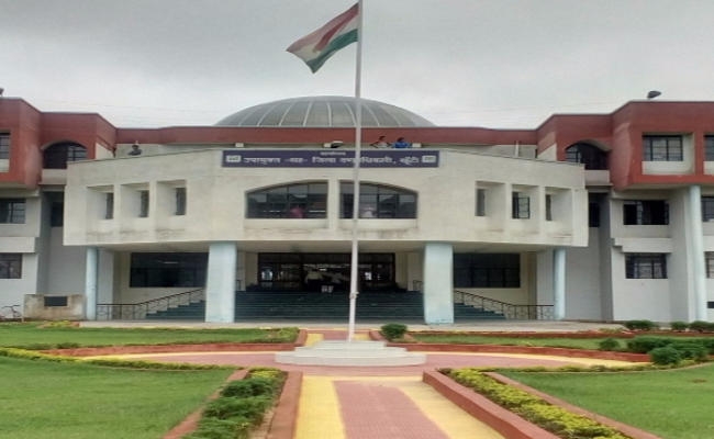 राष्ट्रीय महिला आयोग की टीम 5 युवतियों से दरिंदगी की जांच के लिए खूंटी पहुंची