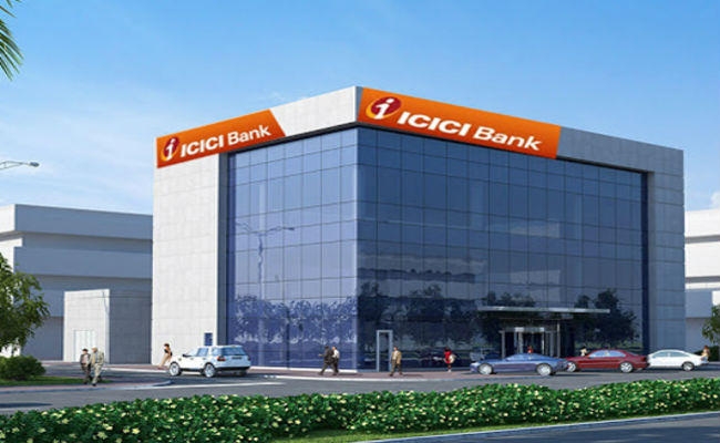 पूर्व IAS गिरीश चंद्र चतुर्वेदी को ICICI बैंक ने गैर – कार्यकारी चेयरमैन नियुक्त किया