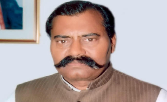 सोनेलाल पटेल की जयंती के जरिए अपनी राजनैतिक ताकत दिखाएंगी मां-बेटी