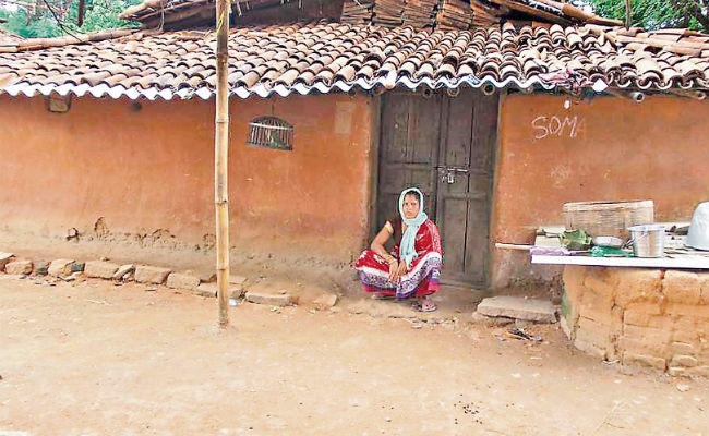 खूंटी पत्थलगड़ी विवाद : बिरसा मुंडा बेंगलुरु में चलाते थे गाड़ी घर आये थे खेती कराने, हो गयी मौत