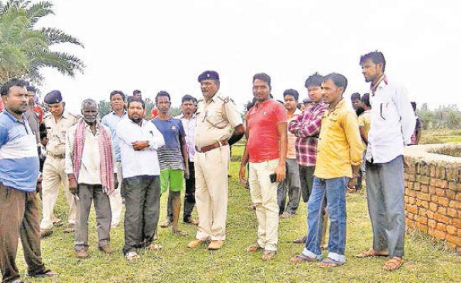 बेंगाबाद : चार दिन से लापता नवविवाहिता व उसके प्रेमी का शव कुआं में मिला