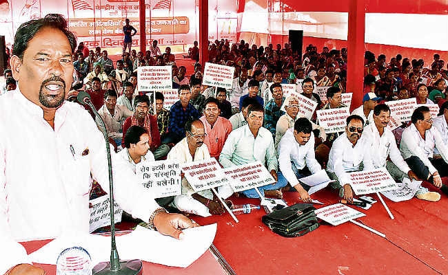 रांची : सरना समितियों की अनुशंसा के बाद जारी हो एसटी सर्टिफिकेट : समिति