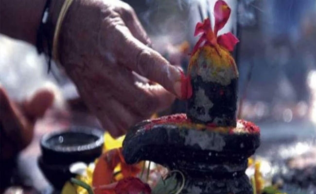 पवित्र महीना श्रावण 28 से होगा शुरू, 19 साल बाद बन रहा है ये दुर्लभ संयोग, बरसेगी महादेव की कृपा
