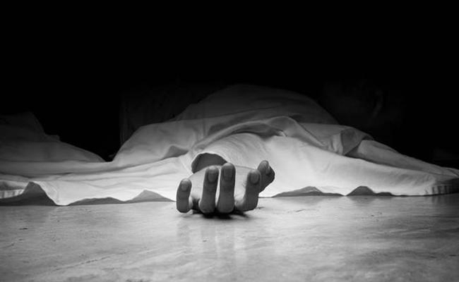 चतरा : पत्नी को पीट-पीट कर मार डाला