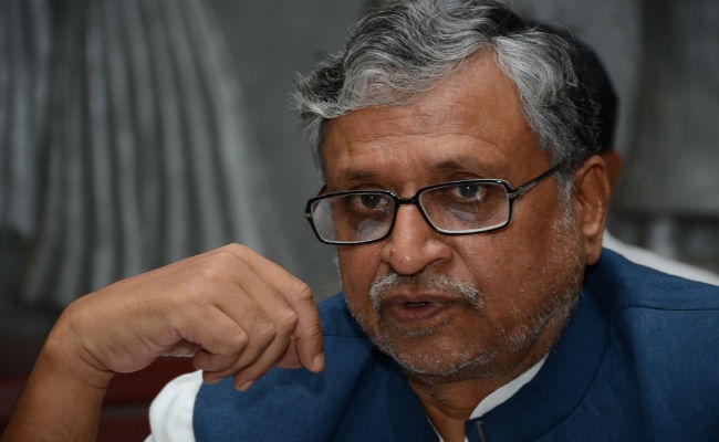 पटना : हरित आवरण बढ़ाने के लिए किये जायेंगे एक करोड़ पौधरोपण : सुशील मोदी
