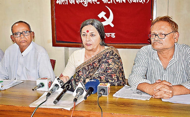 झारखंड लूटखंड और खूनखंड में बदल गया है : वृंदा करात