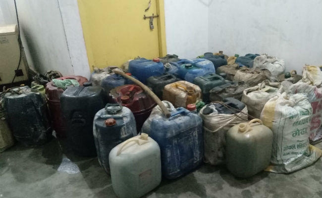 बड़कागांव पुलिस को बड़ी कामयाबी, 3000 लीटर अवैध किरोसिन और डीजल जब्त
