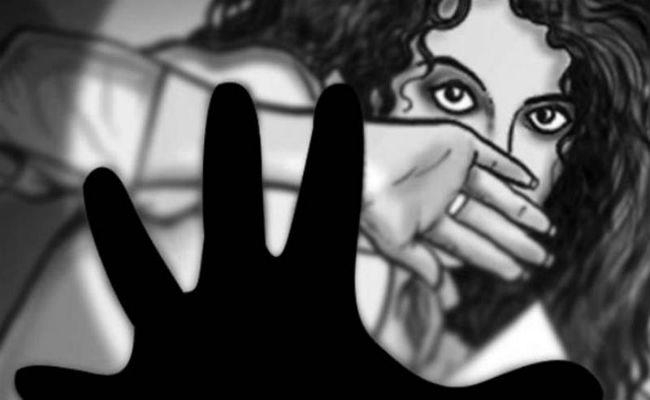 रांची : बच्ची को भेजा था शिक्षिका के पास पढ़ने, पुत्र ने किया दुष्कर्म