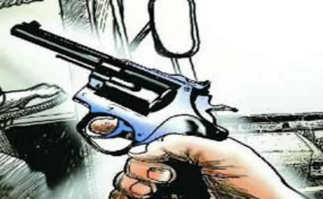 कमरहट्टी : वृद्ध की गोली मारकर हत्या, किराये पर कैरम बोर्ड खेलने की दुकान चला रहा था वृद्ध