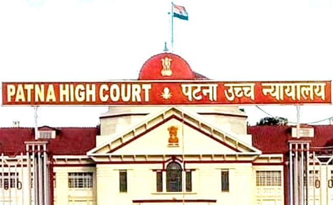 पटना : हाईकोर्ट का आदेश, पॉलीथिन पर रोक लगाये सरकार