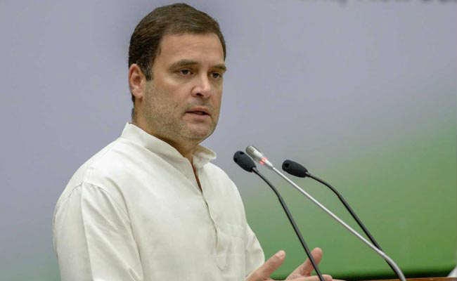 ”धर्म को राजनीति के चश्मे से देखते हैं राहुल”