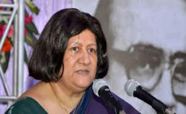 Justice इंदिरा बनर्जी का खुलासा : होटल रॉयल प्लाजा मामले में मुझे प्रभावित करने की कोशिश की गयी