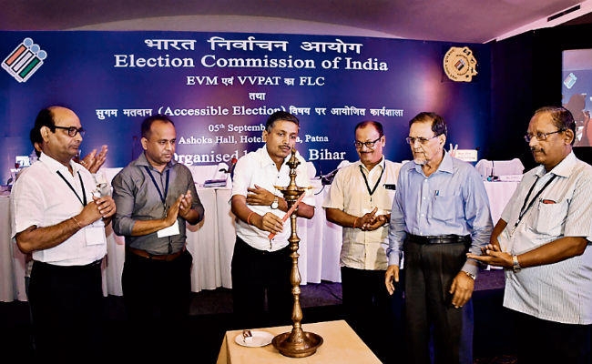 पटना : मुख्य निर्वाचन अधिकारी बोले जानकारी सुरक्षित, सेंध की गुंजाइश नहीं