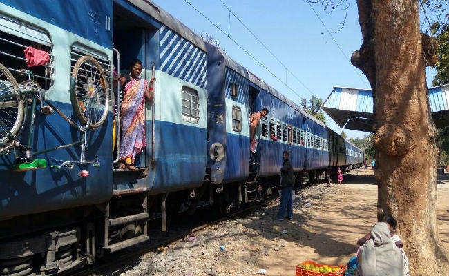 पटना : तीन जोड़ी इंटरसिटी एक्सप्रेस अचानक रद्द