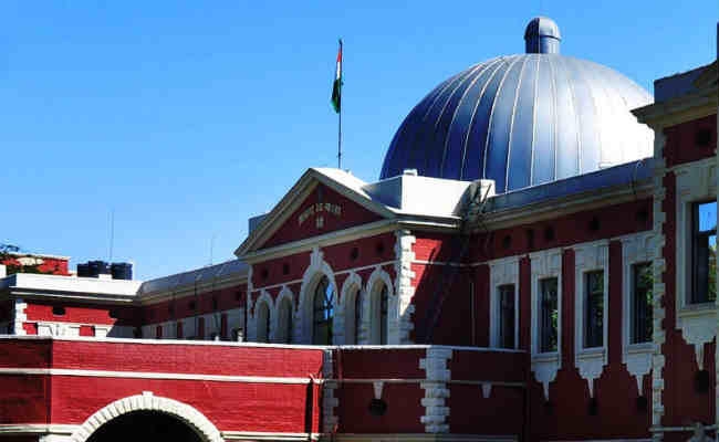 रांची : व्हाट्सएप से आरोप गठन मामले में हाइकोर्ट ने हजारीबाग के प्रधान जिला जज से जवाब मांगा