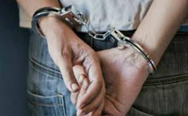 स्टेशन पर ब्रह्मपुत्र मेल से 24.73 लाख कैश के साथ पकड़ाया हावड़ा का युवक