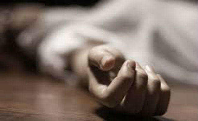 पैसे नहीं मिले तो दादी का गला रेता