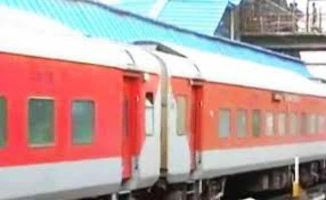 राजधानी एक्सप्रेस के यात्रियों को मिलेगी राहत, अब नहीं महसूस होंगे झटके