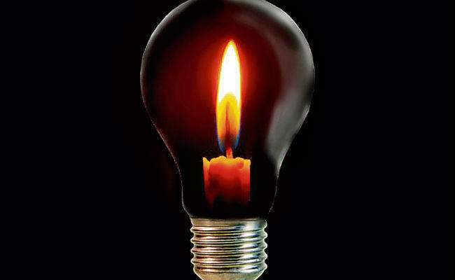 24 में मात्र चार घंटे हो रही विद्युतापूर्ति, शहर हो या गांव, हर जगह एक जैसी स्थिति