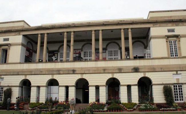 केंद्र ने जवाहरलाल नेहरु मेमोरियल फंड को तीनमूर्ति भवन खाली करने का नोटिस भेजा