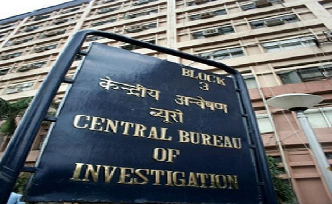 सीबीआई ने घूस के आरोप में वायु सेना के जामनगर बेस के कर्मचारी को गिरफ्तार किया