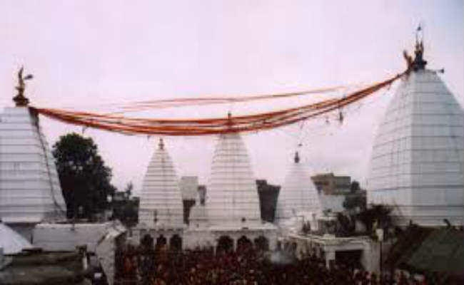 बाबा मंदिर को शीघ्रदर्शनम से 86 लाख अधिक आमदनी