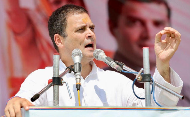 राजौला में पीएम मोदी पर जमकर बरसे राहुल गांधी, कहा- पीएम ने किये झूठे वादे