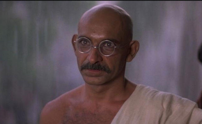 #GandhiJayanti: महात्मा गांधी के जीवन को दर्शाती ये 5 चर्चित फिल्में