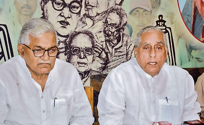 पटना : व्यवस्था नहीं संभल रही है तो इस्तीफा दे सरकार : जगदानंद