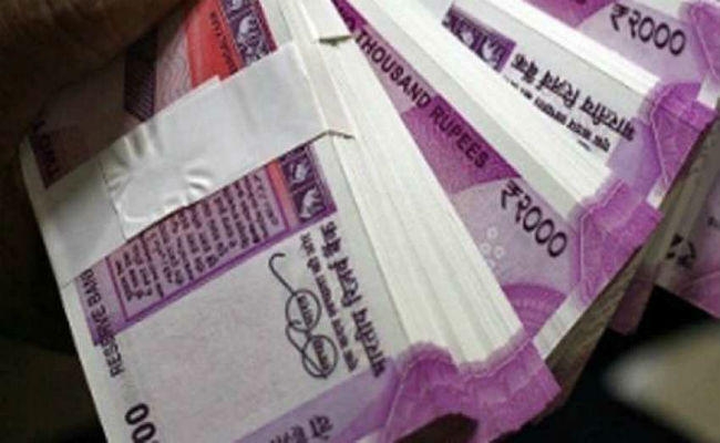सुप्रीम कोर्ट के आदेश के बाद दूरसंचार कंपनियों को देना पड़ सकता है 1.4 लाख करोड़ रुपये