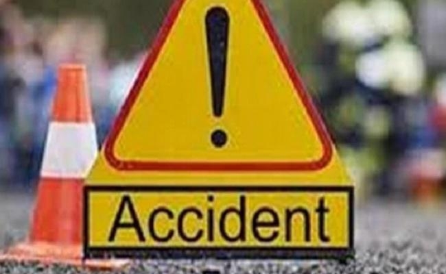बिहार : कटिहार में ट्रैक्टर, ऑटोरिक्शा की टक्कर में दो महिलाओं की मौत, 10 अन्य जख्मी