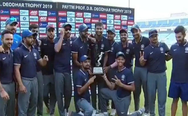 इंडिया बी ने देवधर ट्रॉफी का खिताब जीता, फाइनल में इंडिया सी को 51 रनों से हराया