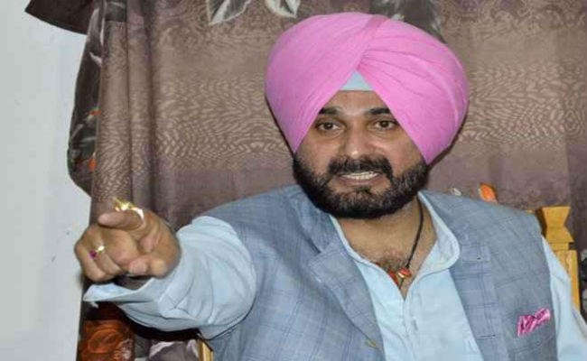 पाकिस्तान जाने के लिए बेताब सिद्धू ने मोदी सरकार को लिखी तीसरी चिट्ठी