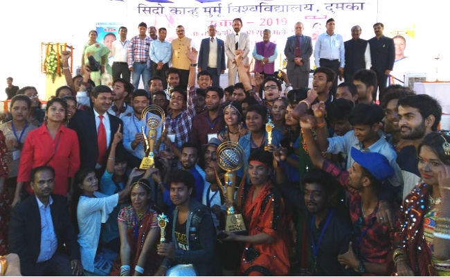 गंगानगरी में हुआ युवा महोत्सव ”उत्कृष” का आयोजन, ओवरऑल चैंपियन व उपचैंपियन बना शिवनगरी देवघर