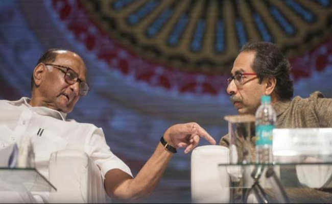 महाराष्ट्र की सरकार का फैसला आज दिल्ली में , शिवसेना को समर्थन देने के मुद्दे पर कांग्रेस पसोपेश में