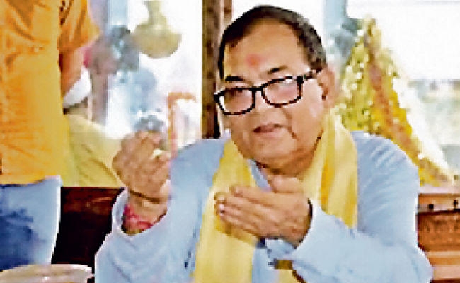 पटना : किशोर कुणाल ने सौंपा था रंगीन स्केल के साथ नक्शा