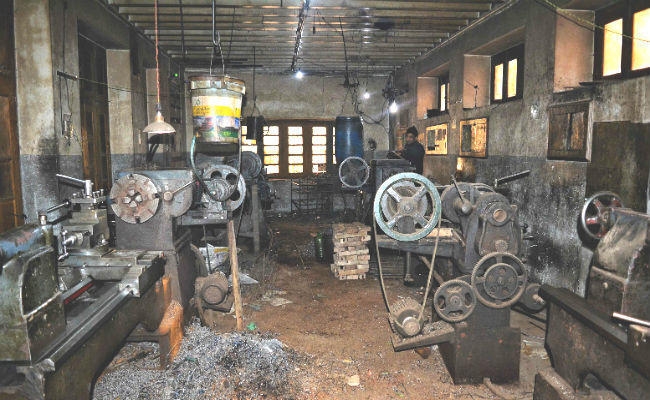 हथियार कारखाने का भंडाफोड़, एक गिरफ्तार
