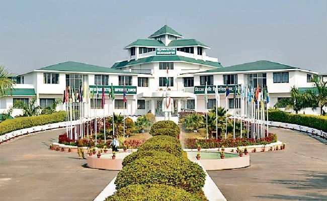 Jharkhand News: BAU रांची में बिना टेंडर निबटाये ही हो रही है सामान की खरीदारी, जानें क्या है मामला