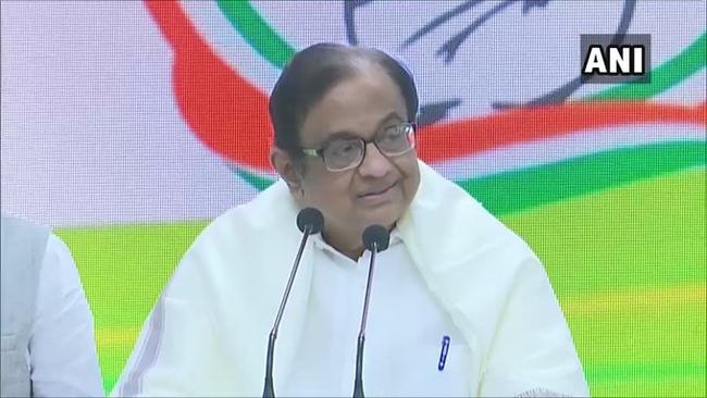 आर्थिक सुस्ती पर चिदंबरम ने साधा मोदी सरकार पर निशाना, बलात्कार और लिंचिंग की घटना पर भावुक हुए