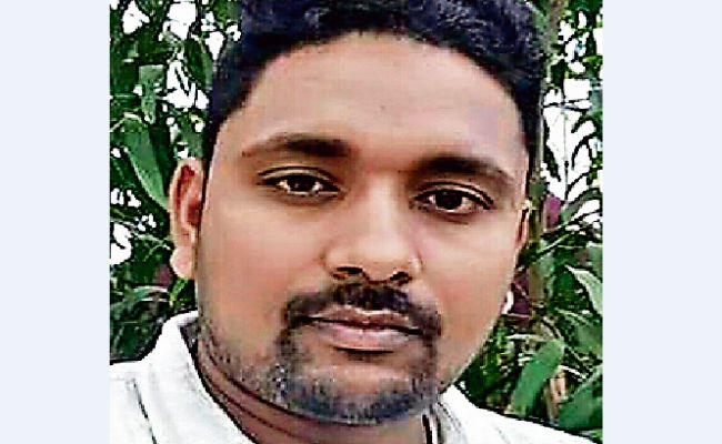 झारखंड विधानसभा चुनाव 2019 : चुनाव ड्यूटी में तैनात कर्मी व उसके साथी को वाहन ने रौंदा, मौत