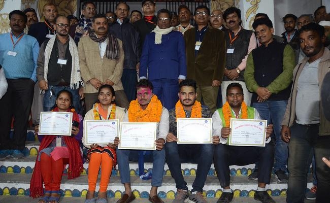 पीयू छात्र संघ चुनाव परिणाम : मनीष बने अध्यक्ष, निशांत उपाध्यक्ष एवं प्रियंका महासचिव