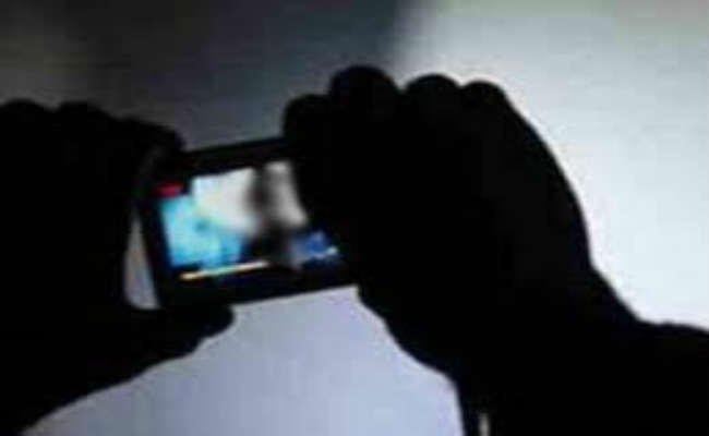 रांची : छात्रा को धमकी देकर अश्लील वीडियो बनाता था वृद्ध आरोपी