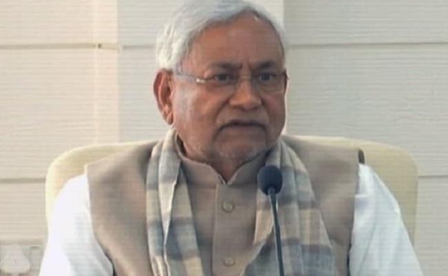 बिहार कैबिनेट की बैठक में 21 एजेंडों पर लगी मुहर, 16 डॉक्टरों को किया गया बर्खास्त