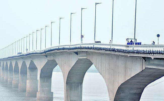 विक्रमशिला सेतु पर 20 टन से अधिक भार वाले वाहनों पर रोक