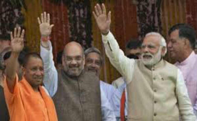 कोलकाता : बीजेपी का मिशन लोकसभा चुनाव, निशाने पर मतुआ वोट बैंक, बड़ो मां के नाती शांतनु ठाकुर को महाकुंभ में आने का निमंत्रण