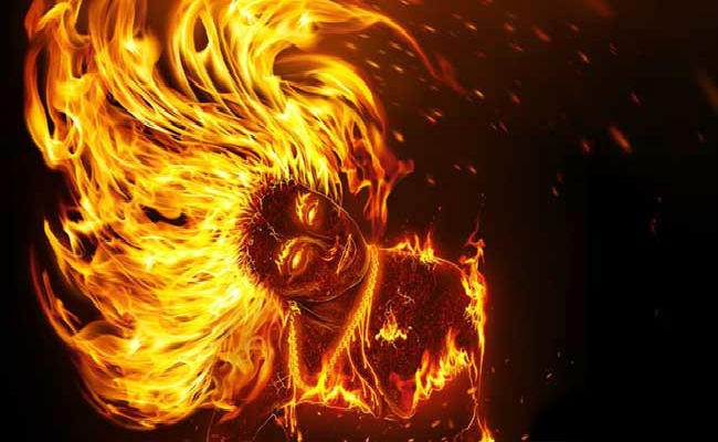 औरंगाबाद : पत्नी को पहले तलवार से काटा, फिर जिंदा जला दिया, …देखें वीडियो