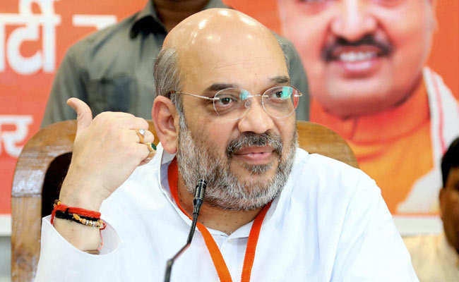 हेलीकॉप्टर लैंडिंग को लेकर दिनभर चली बयानबाजी