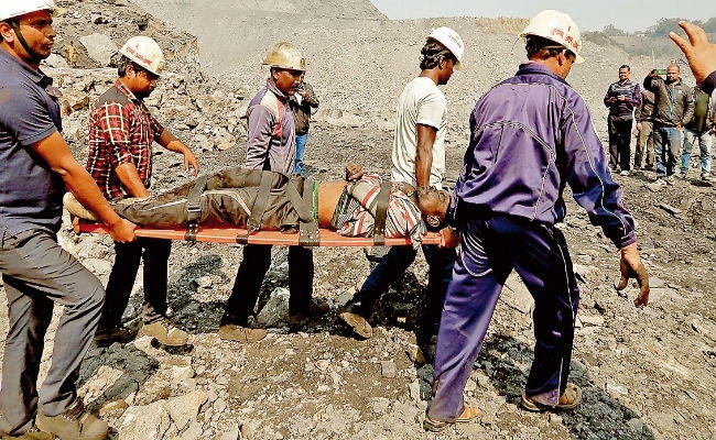 कोयले की काली कमाई : जिंदगी की तलाश में मौत के कितने पास आ गये