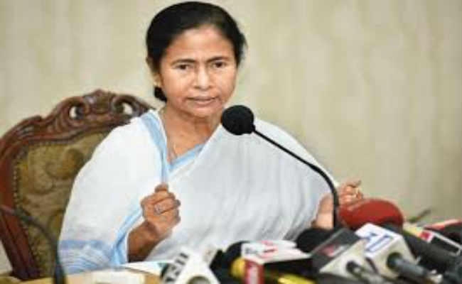 कोलकाता : विरोधी दलों से राजनीतिक बदला ले रही है केंद्र सरकार, परेशान करने के लिए सीबीआइ का हो रहा इस्तेमाल