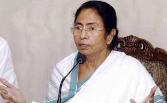 कोलकाता : ममता सरकार को बदलें : गिरिराज